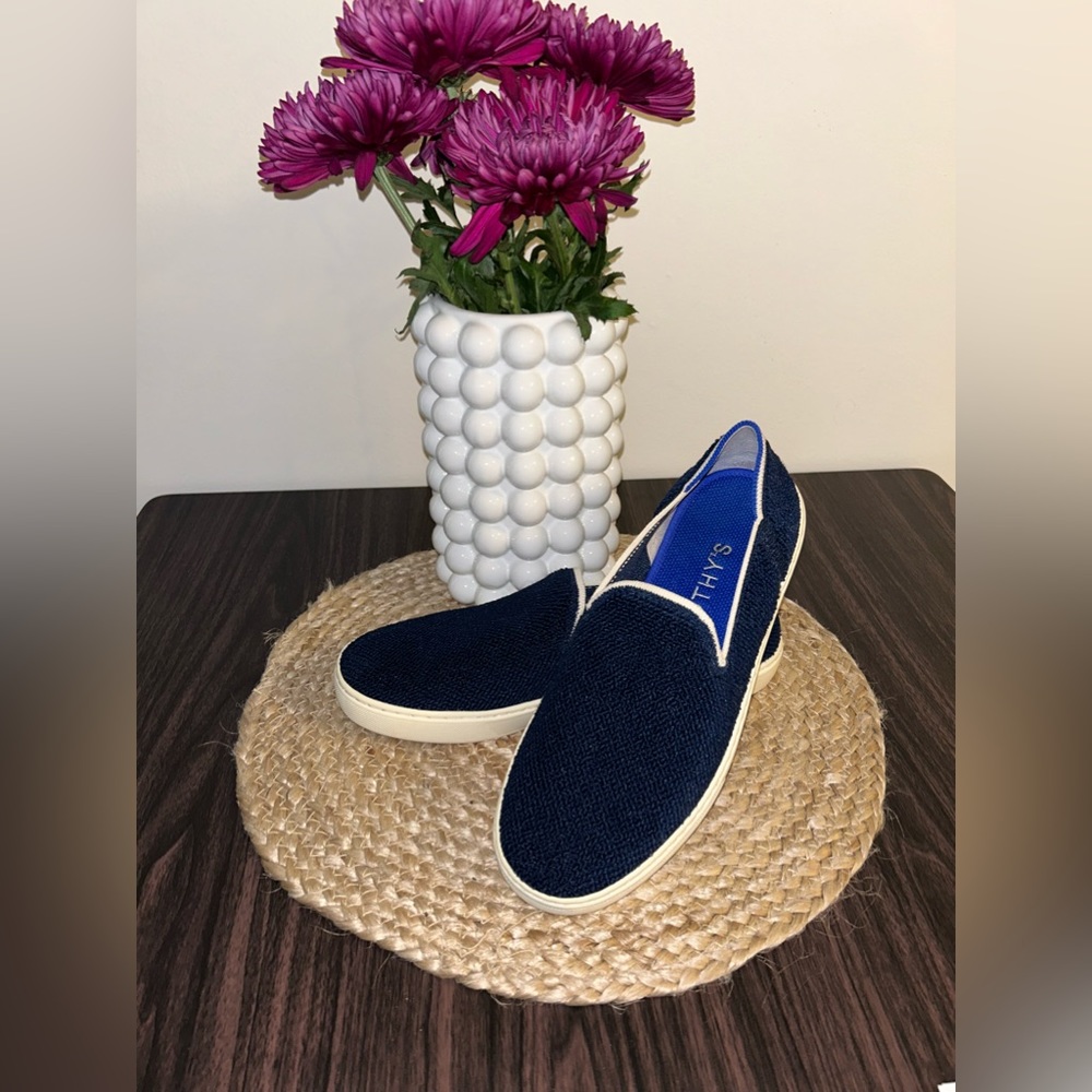 SOLD Rothy’s Original Shoes- Navy
